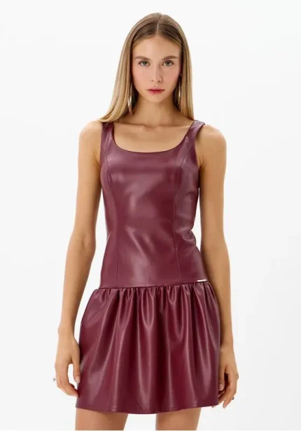 VESTIDO PU CURTO COM ALÇAS